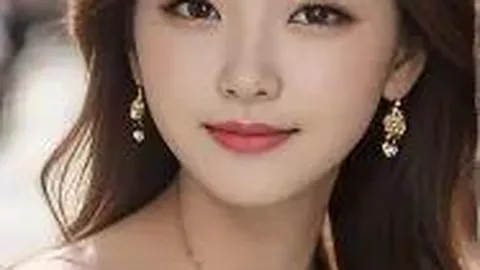 马宁镜头下的赛场瞬间：还原足球最本真的魅力——简单纯粹，精彩无限！